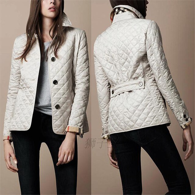 Gepolsterte Damenjacke mit Knöpfen – Elin