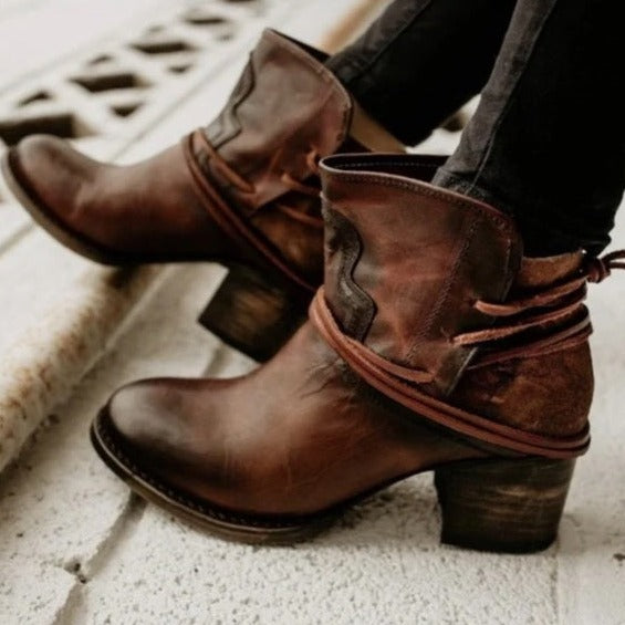 Stilvolle Leder Damenstiefeletten - Celeste