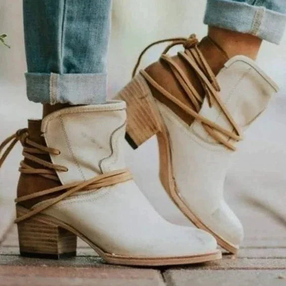 Stilvolle Leder Damenstiefeletten - Celeste