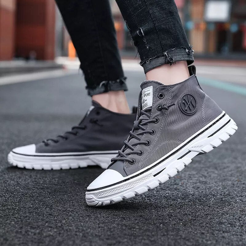 Trendige Urban Canvas Sneaker für Herren - Viktor