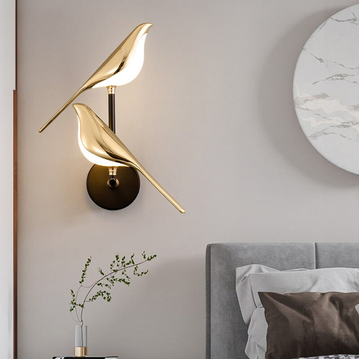 Moderne Vogel-Wandleuchte - AviaryGlow