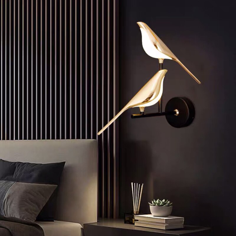 Moderne Vogel-Wandleuchte - AviaryGlow
