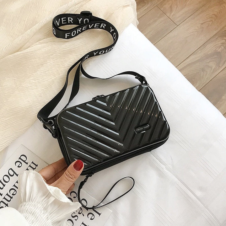 Kompakte Hartschalen-Handtasche