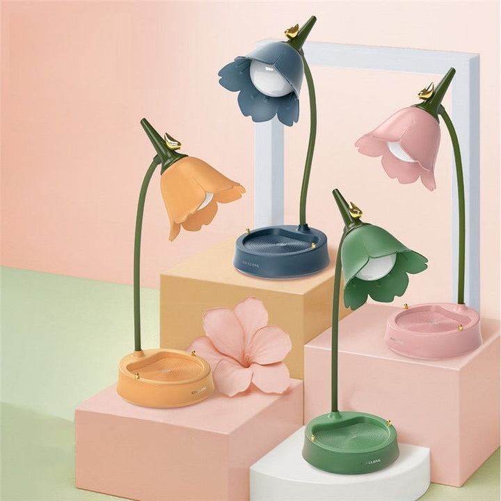Blumenförmige Schreibtischlampe - LumaPetal