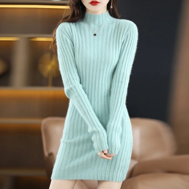 Knitted Autumn Dress with Turtleneck – Noëlle