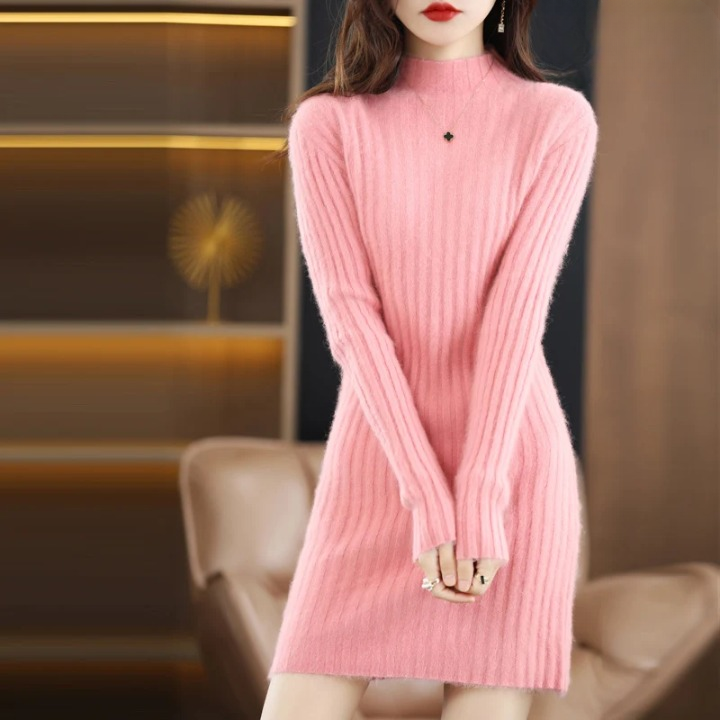 Knitted Autumn Dress with Turtleneck – Noëlle