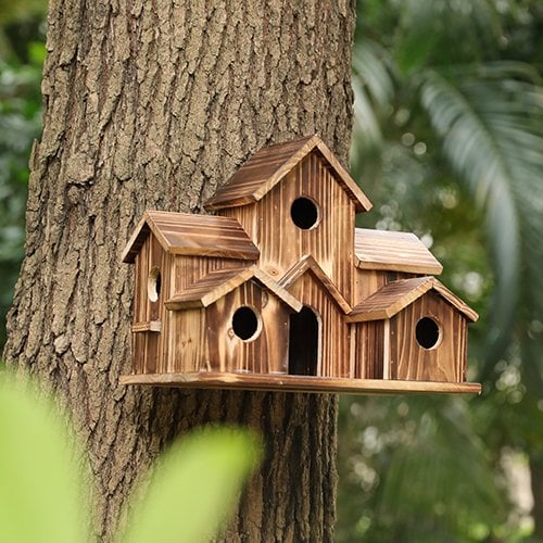 Funktionaler Nistkasten aus Holz für Gartenvögel – Nestora