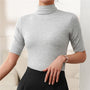 Nahtloser Damen-Rollkragenpullover mit schlanker Passform – Nina