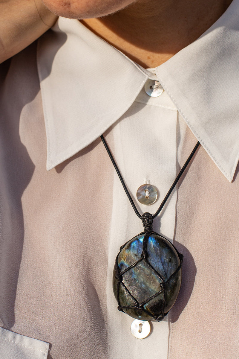 Drachenherz Labradorit Kette - Astrid