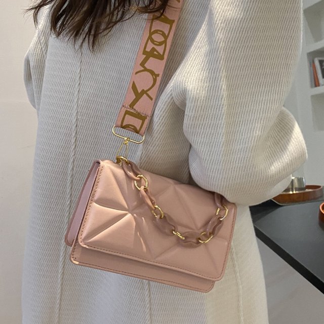 Savannah Quilted Handbag | Stylish & Trendy