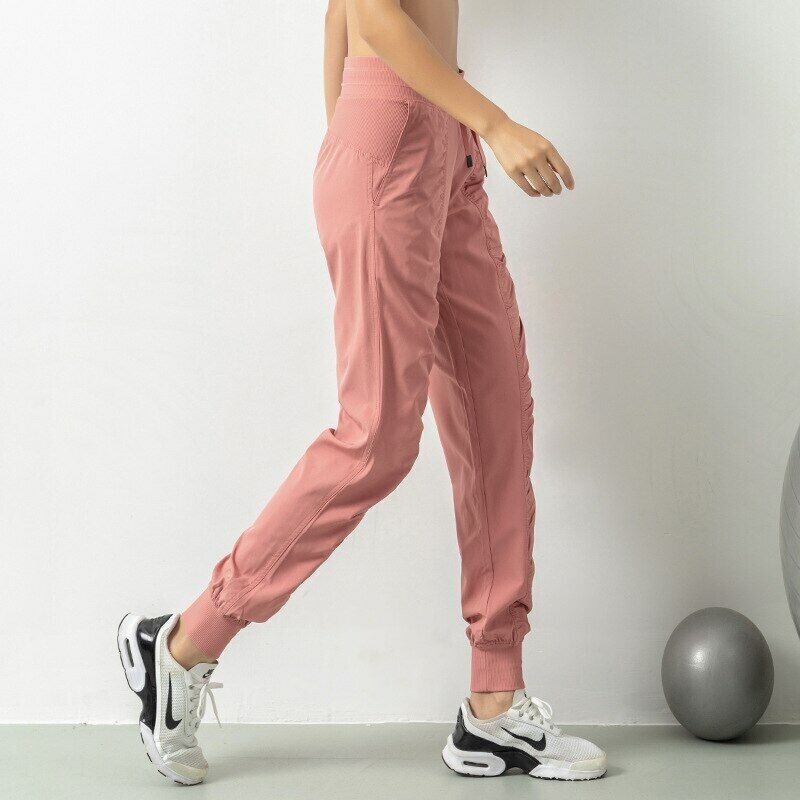 Avery Sweatpants | Stylish & Sporty