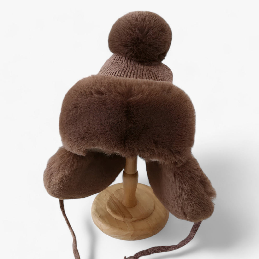 Luxuriöser Lei-Feng-Hut mit warmen Ohrklappen - ArcticCharm