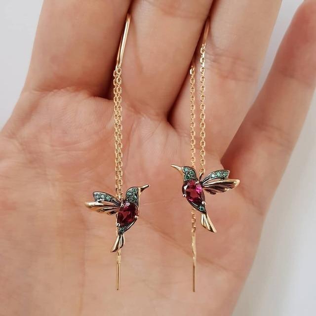 Niedliche Kolibri-Emaille-Ohrringe mit Zirkonia - Amalia