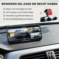 Smartphone op het dashboard toont dashcambeelden van een aanrijding in meerdere beeldvlakken, met de dashcam op de voorruit erboven. 5