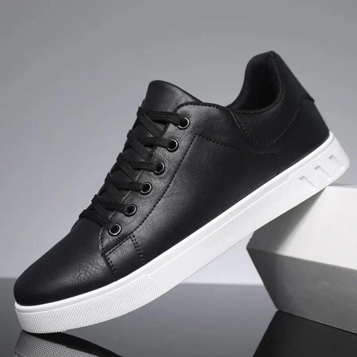 Rugged Men's Work Boots with Steel Toe 2