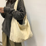 Modische Schultertasche - Mia