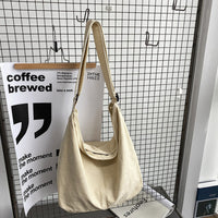 Modische Schultertasche - Mia