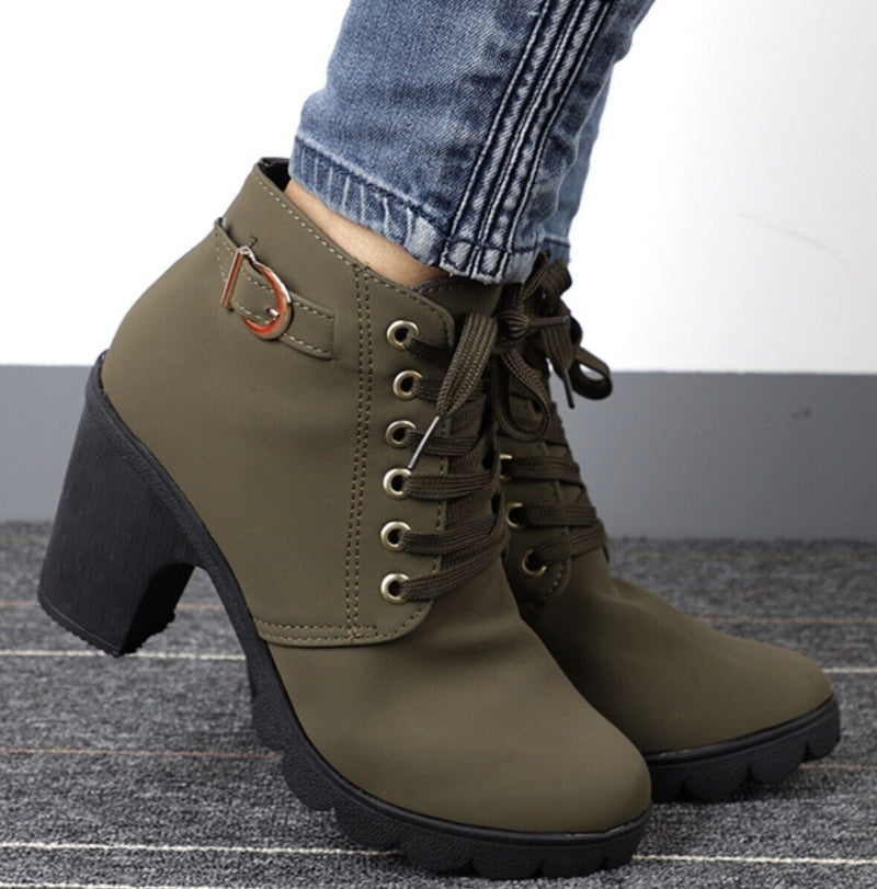 Avery Winterstiefel | Schlank & Stilvoll