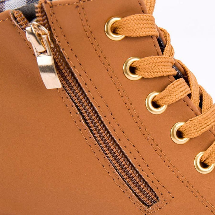 Avery Winterstiefel | Schlank & Stilvoll