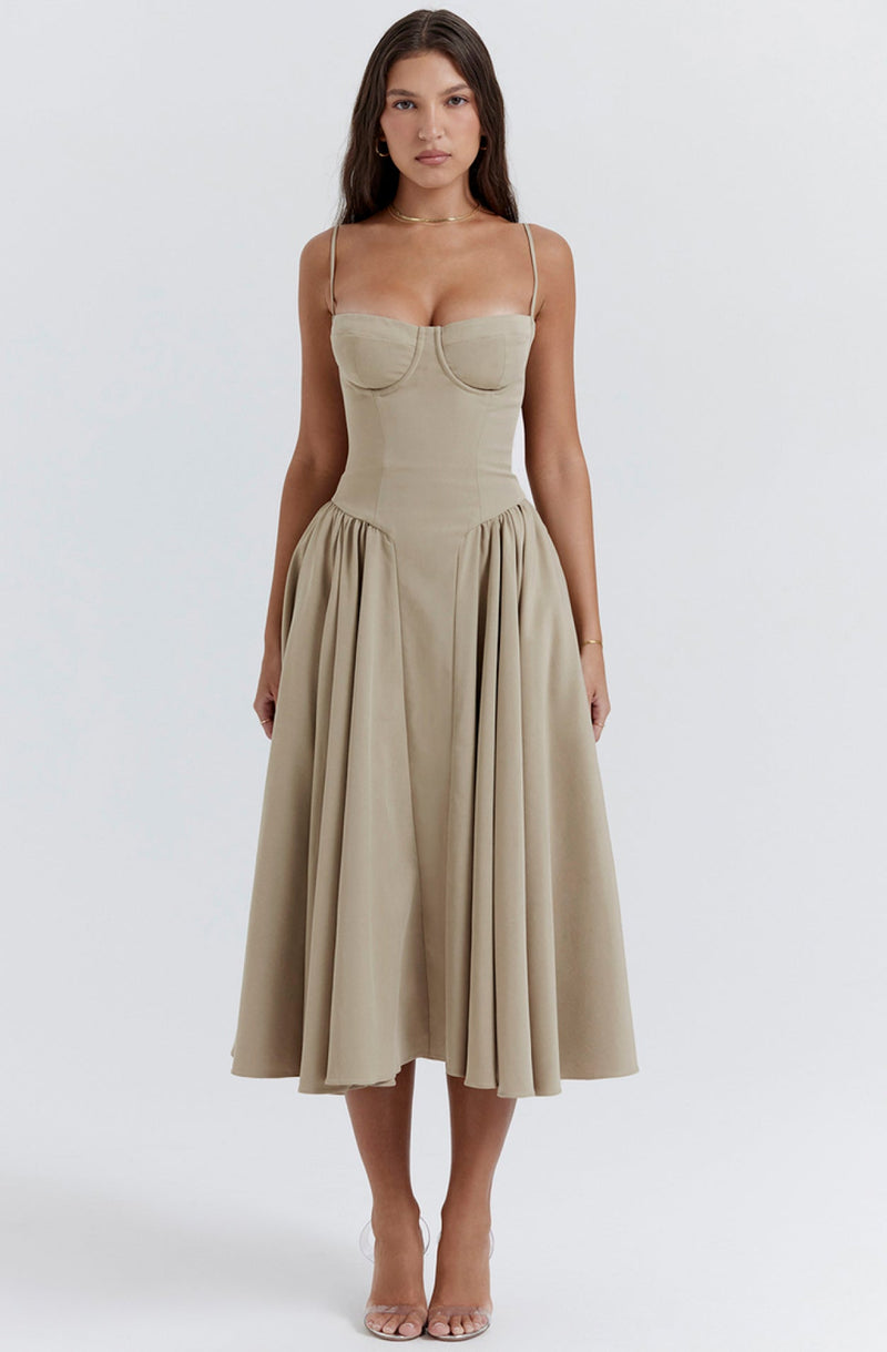 Stilvolles Sommerkleid mit Spaghettiträgern und Taillenkorsett - Mira