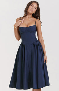 Stilvolles Sommerkleid mit Spaghettiträgern und Taillenkorsett - Mira
