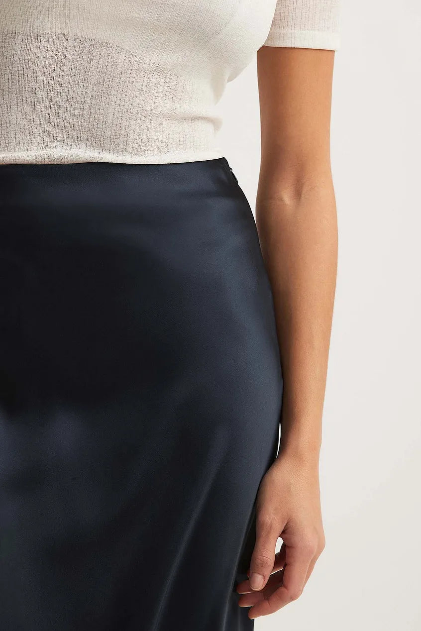 Satinrock mit hoher Taille – Elena