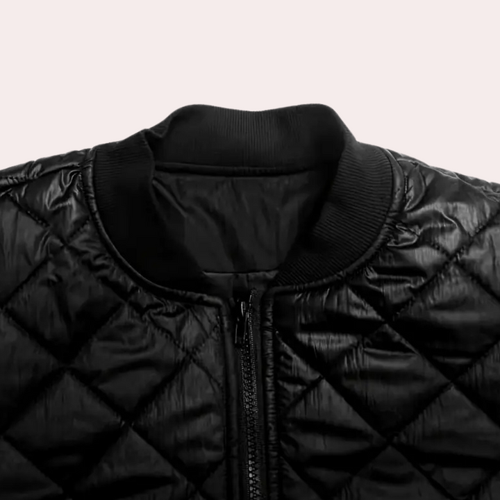 Trendy Zwarte Dames Bomberjack met Rits - Rivka