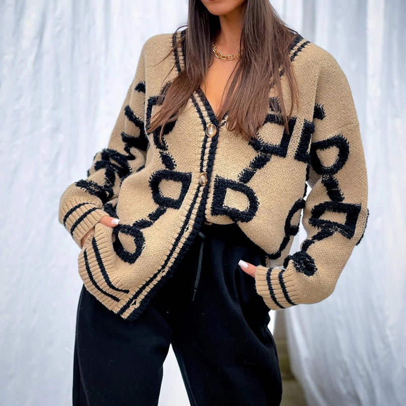 Haily Hippe Strickjacke | Setze diesen Herbst auf einen stilvollen Look