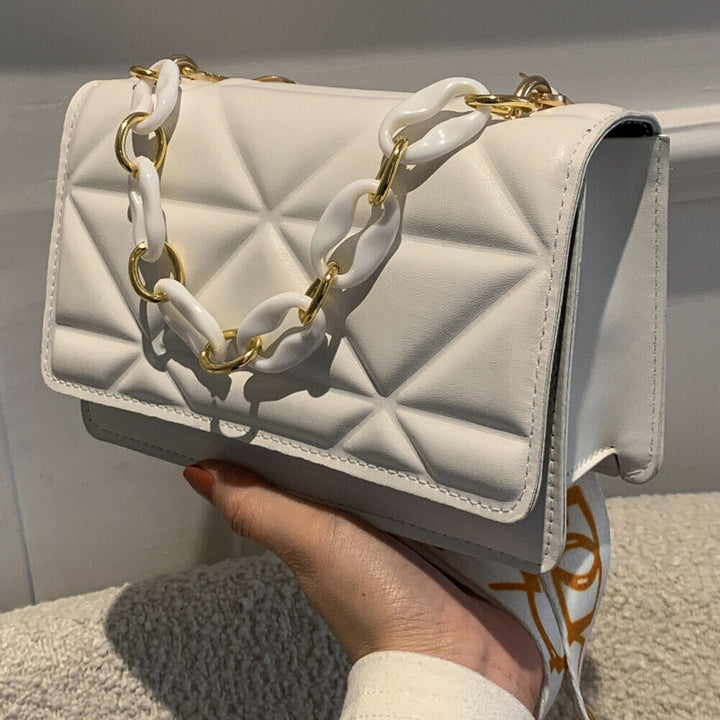 Savannah Quilted Handbag | Stylish & Trendy