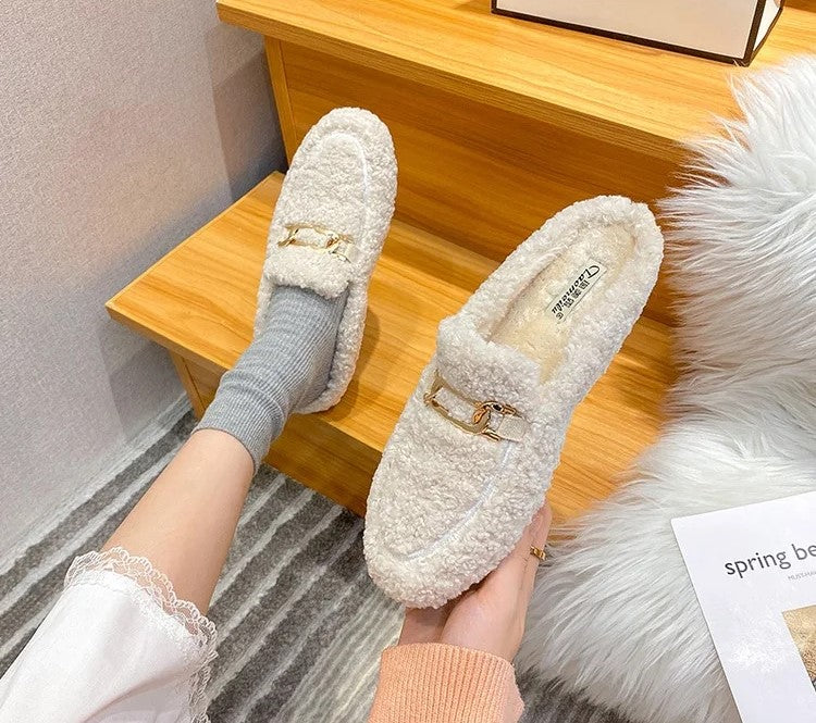 Callie Slip-ons | Warm & Stylish