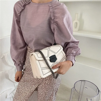 Victoria Crossbody Tasche | Vintage & luxuriös