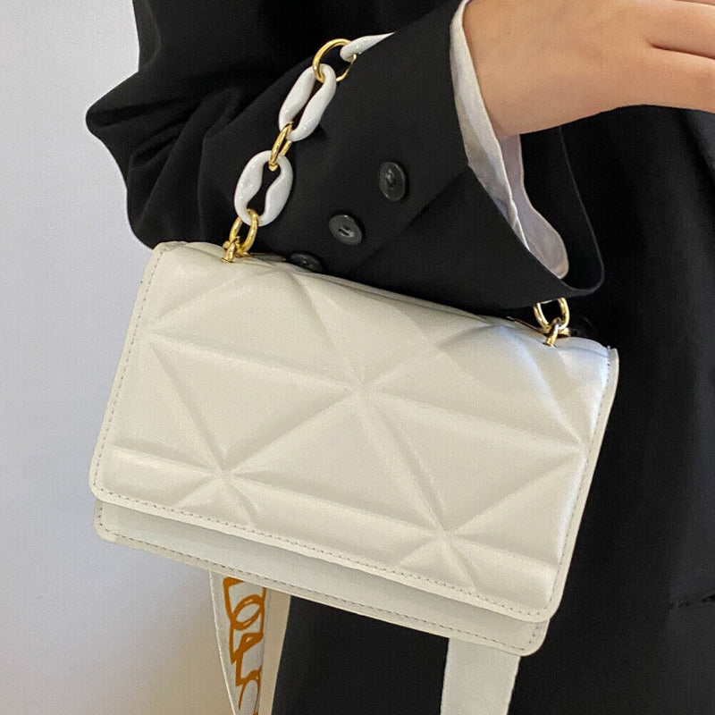 Savannah Quilted Handbag | Stylish & Trendy