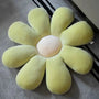 Stilvolles und bequemes blumenförmiges Sitzkissen - Floral Bliss