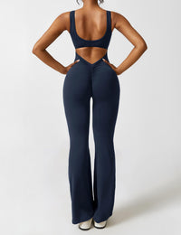 Rugvrije Jumpsuit met Uitlopende Broekspijpen - Liv