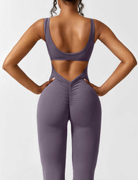 Rugvrije Jumpsuit met Uitlopende Broekspijpen - Liv