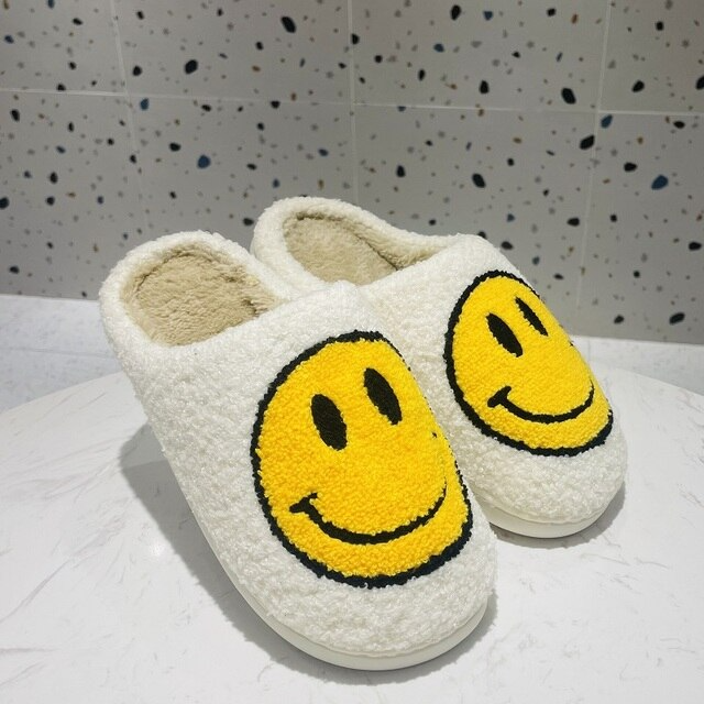 Smiley Face Slippers™: Voor Dames