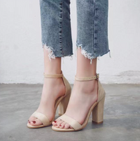 MaaikesHeels I Hoge Hak Met Enkelband Voor Dames