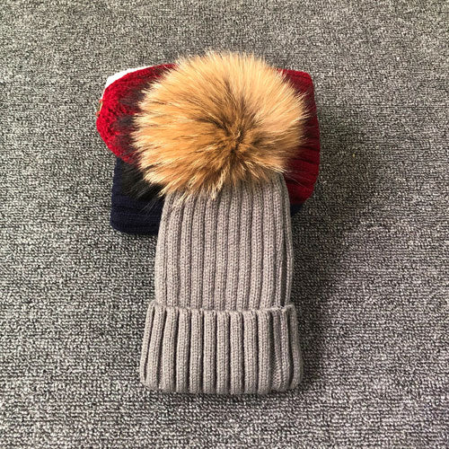 LimasHat I Gestrickte Mütze für Damen