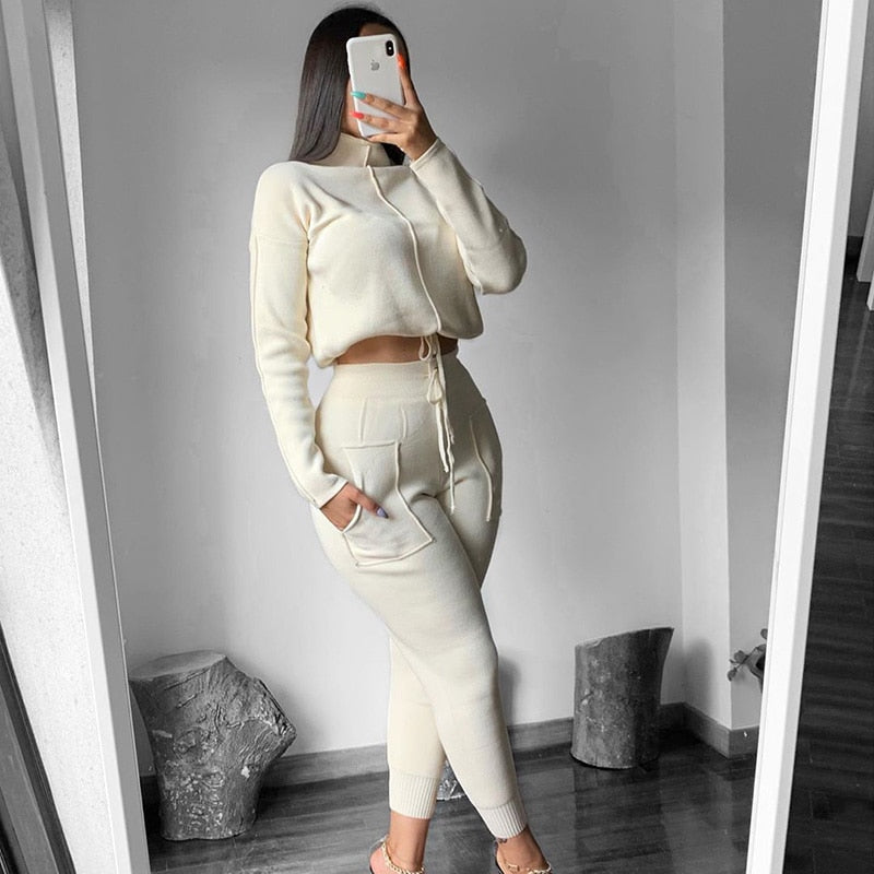 Women's Long Sleeve High Collar Sweater & Drawstring Pants Set | Festive Travel Outfit