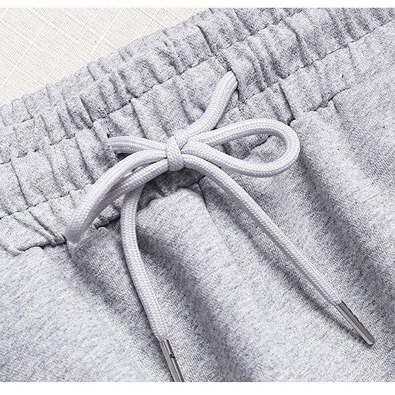 Jogging pants with high waist