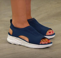Slip-On Bequeme Sandalen