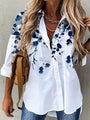 Schöne Bluse mit Schmetterlingsmuster