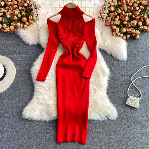 Schlanke Passform Elegantes Urbanes Langarm Strickkleid | Schulterfrei Knielang