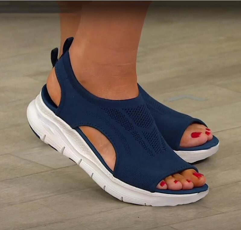 Slip-On Bequeme Sandalen