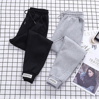 Jogging pants with high waist