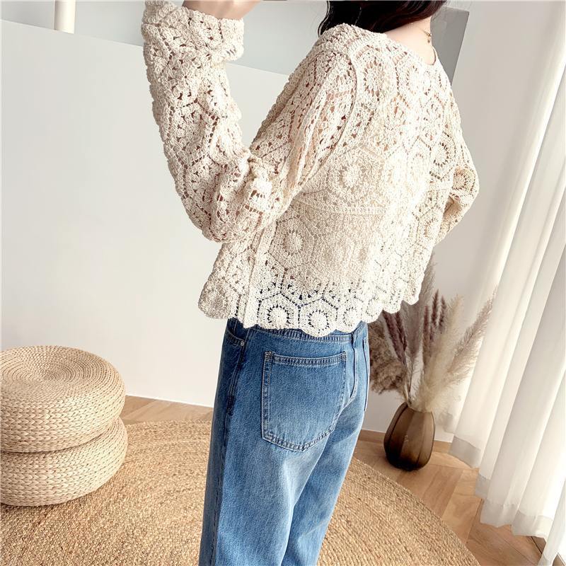 Cotton cardigan with patterns