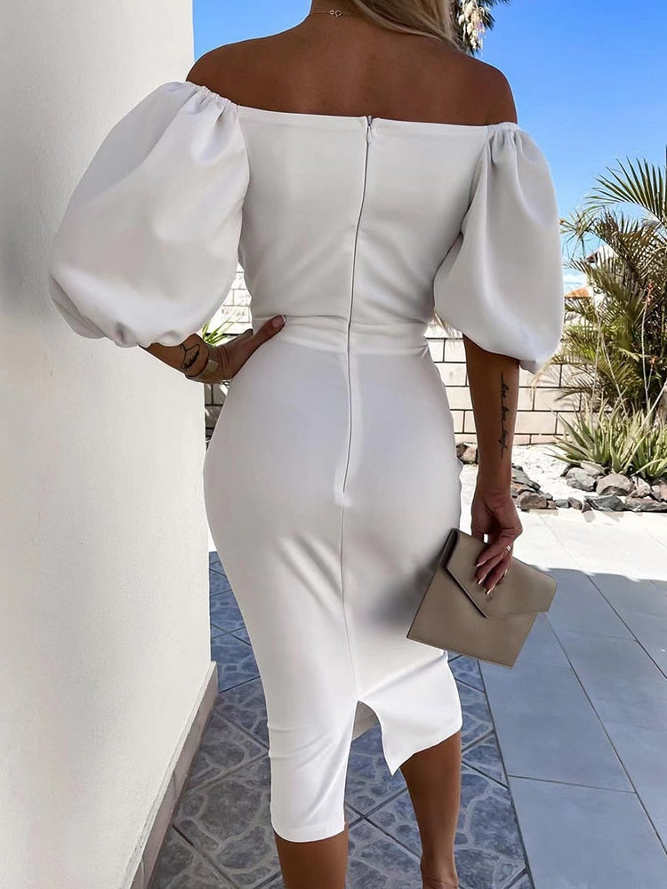 Elegante Kokerjurk met Pofmouwen | Slim Fit Feestjurk met Splitzoom