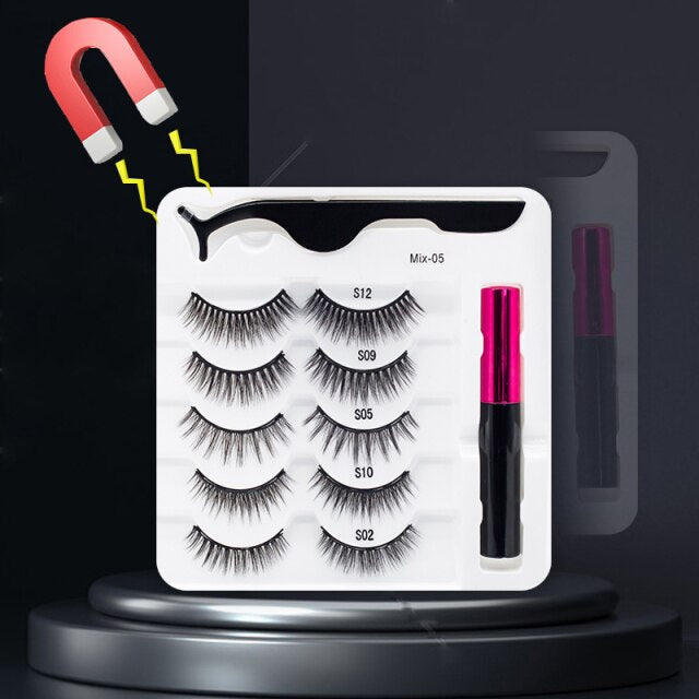 MagicLashes™: Magnetic Eyelashes