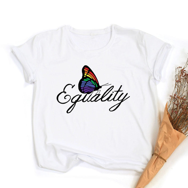 Peace Love Equality Regenboog Grafische T-Shirt | LGBT Trots Retro Zomertop