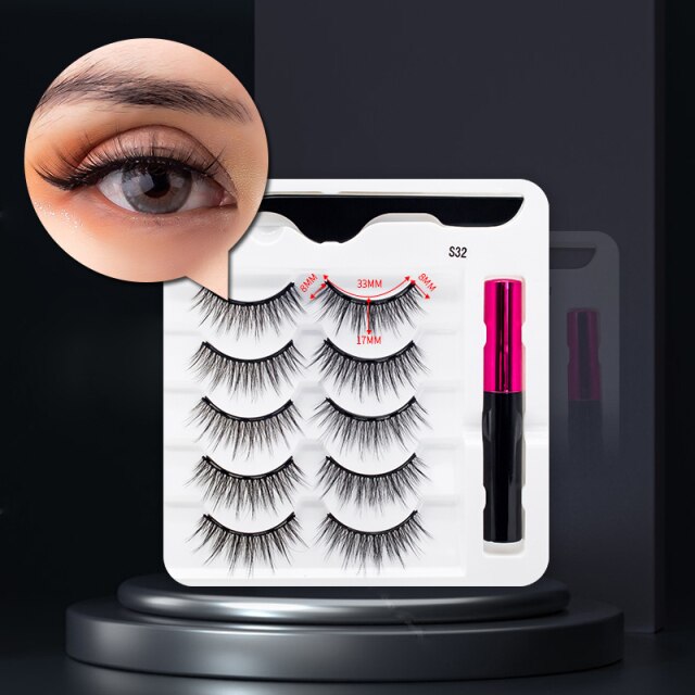 MagicLashes™: Magnetic Eyelashes